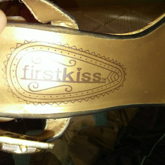 First Kiss Heels - Picture 3 of 3